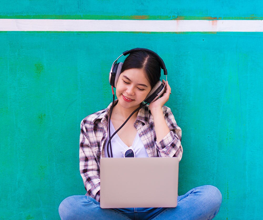 Educator multimedia content